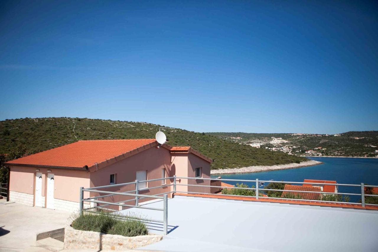 Apartments By The Sea Cove Ostricka Luka, Rogoznica - 13709 מראה חיצוני תמונה