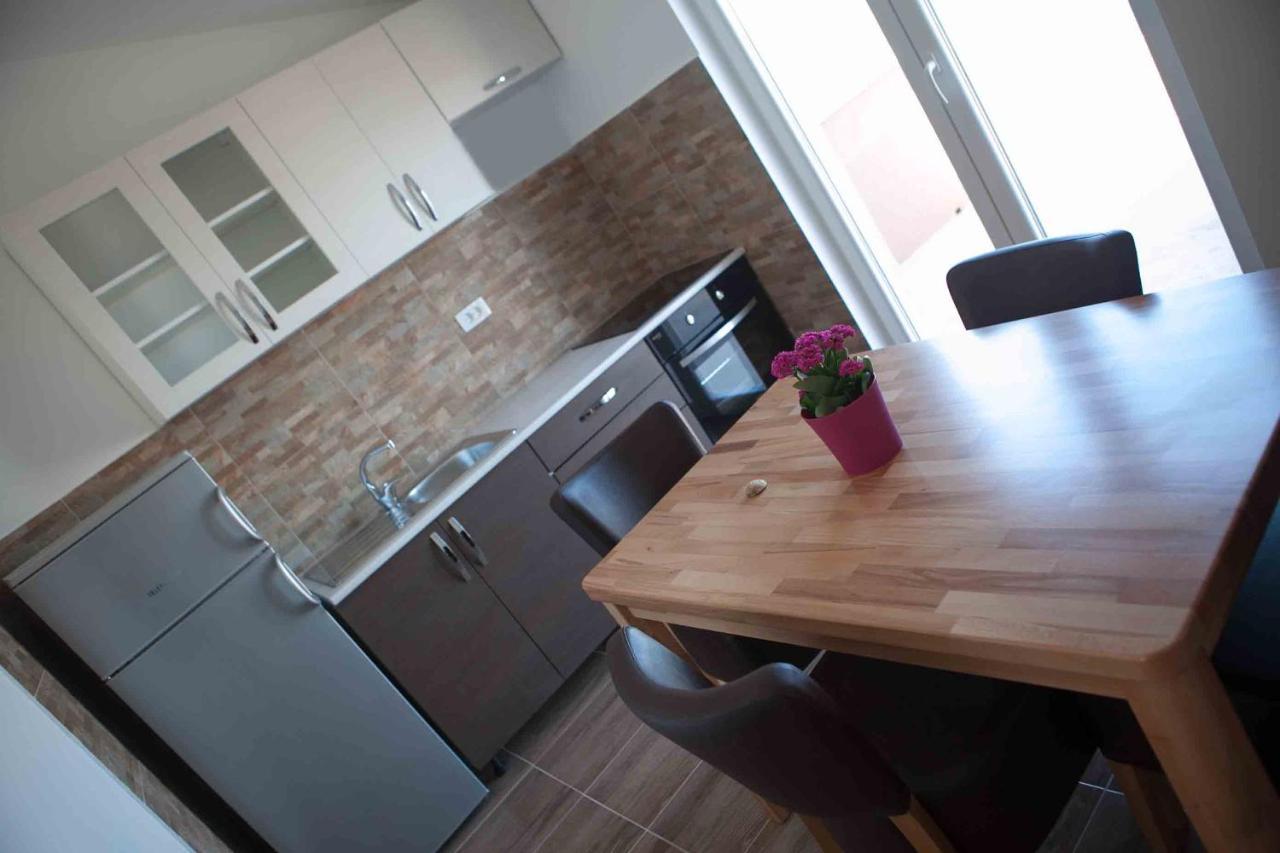 Apartments By The Sea Cove Ostricka Luka, Rogoznica - 13709 מראה חיצוני תמונה