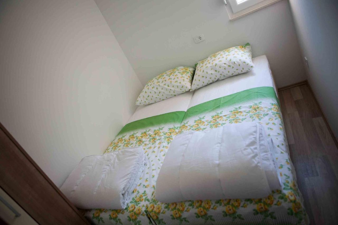 Apartments By The Sea Cove Ostricka Luka, Rogoznica - 13709 מראה חיצוני תמונה