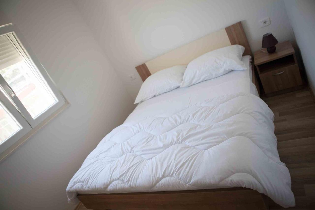 Apartments By The Sea Cove Ostricka Luka, Rogoznica - 13709 מראה חיצוני תמונה